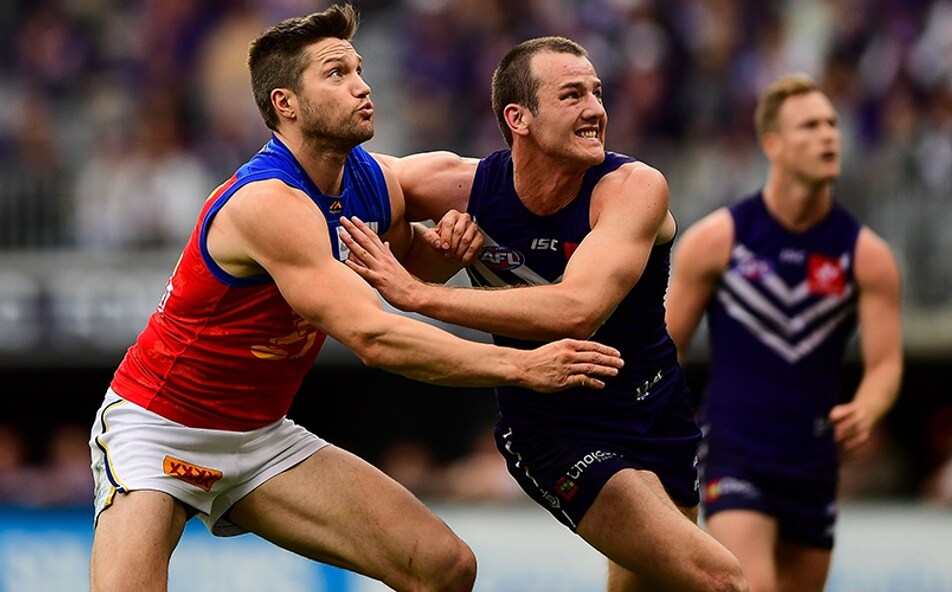 Afl 2020 Brisbane Fremantle Live Dockers Vs Lions Live Online Gabba 1 45pm 2020 Afl Live Online Tv Australia Football Live