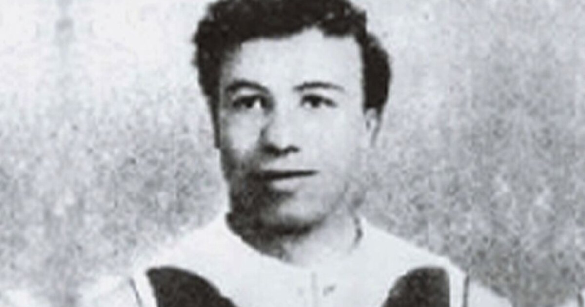 Joe Johnson, The First AFL Indigenous Player